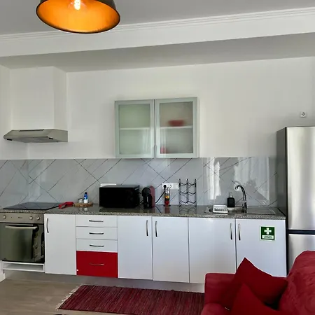 Casa Caloura Passion Deluxe & Apartmán *