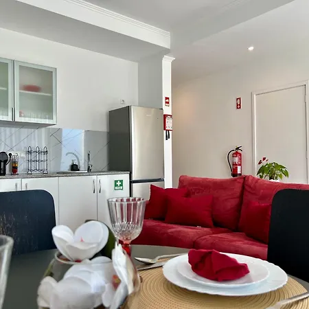 Casa Caloura Passion Deluxe & Lagoa (Azores)