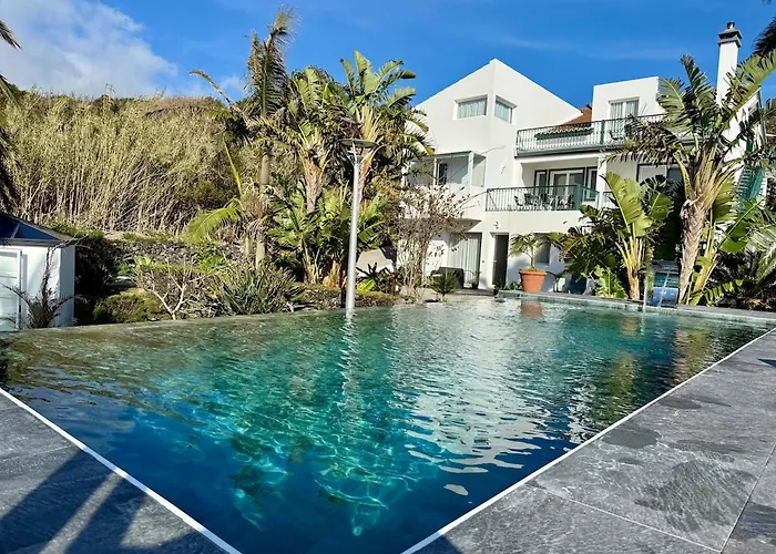 Casa Caloura Passion Deluxe & Apartment *