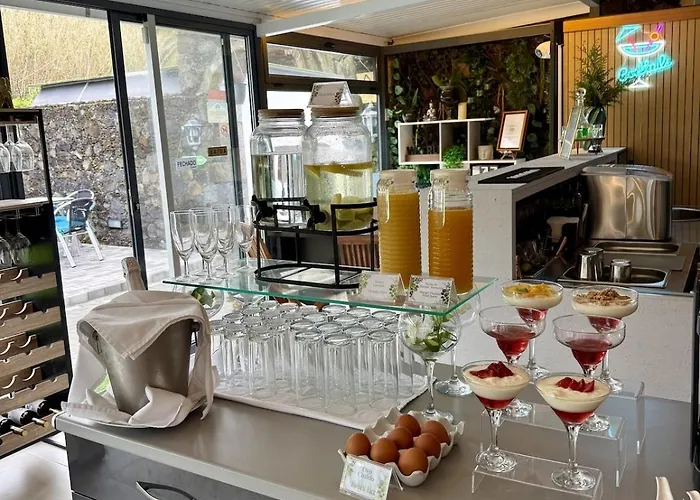 Casa Caloura Passion Deluxe & Lagoa (Azores)